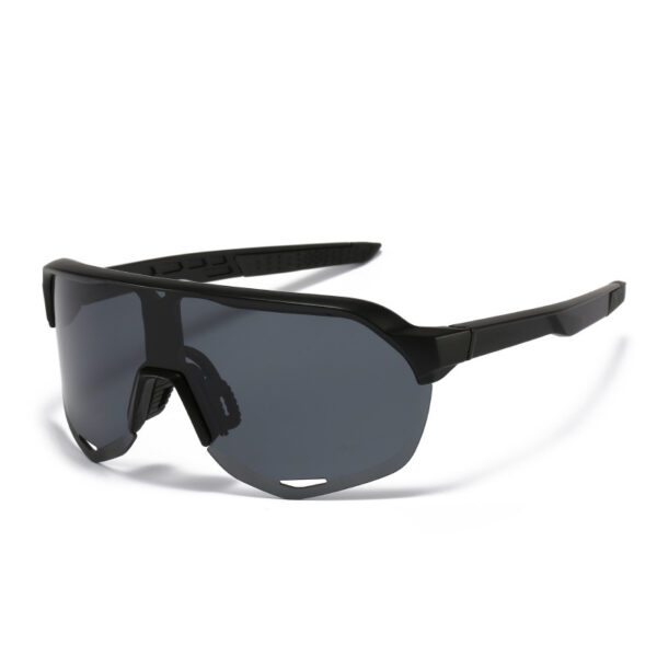 Outdoor One-piece Sunglasses - Image 3