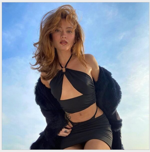 Sexy Crop Top Two Piece Rave Set - Image 5