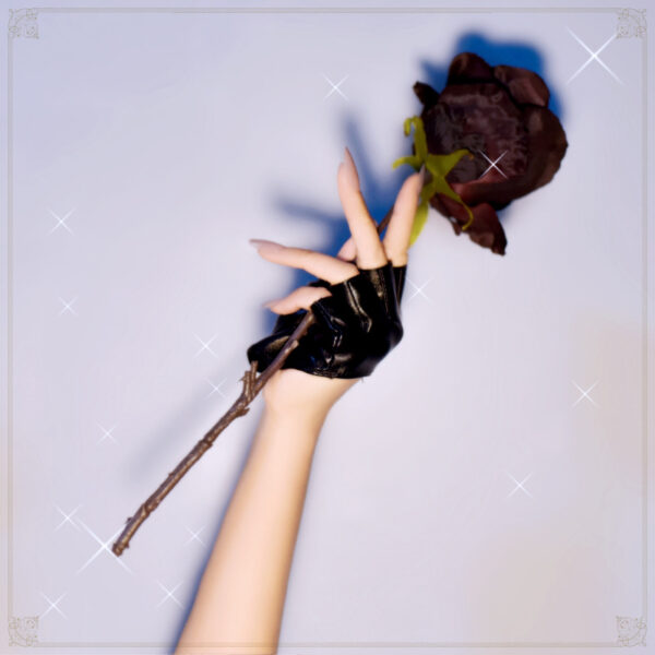Edgy Chic: Half Finger, Half Palm Leather Gloves - Image 2