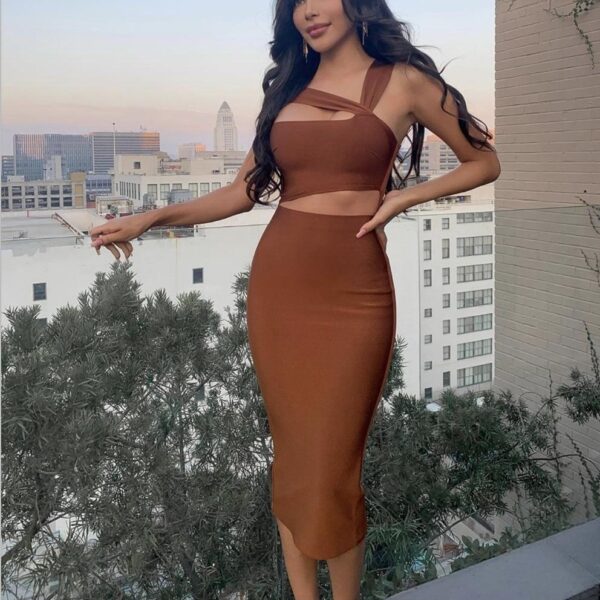 Sultry Off-Shoulder Midriff-Baring Ensemble Dress