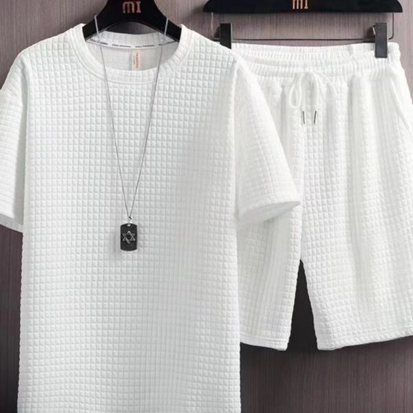 Summer Half Sleeves T-shirt Shorts New Two-piece Suit - Image 4