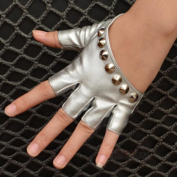 night Dance Studded Half Finger And Half Palm Performance