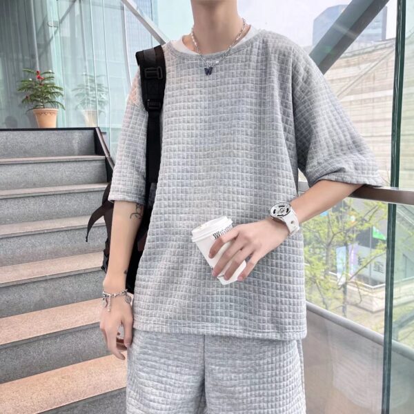 Summer Half Sleeves T-shirt Shorts New Two-piece Suit - Image 3
