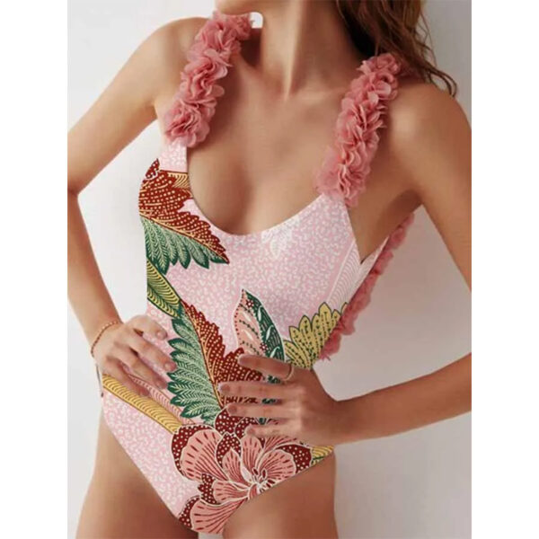 Vintage Ruffled Swimsuit Outfit - Image 5
