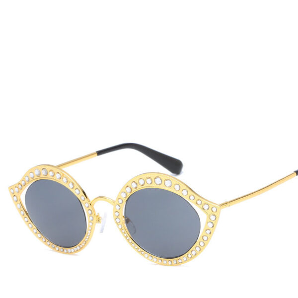 Metal Diamond Frame Cat Eye Sunglasses