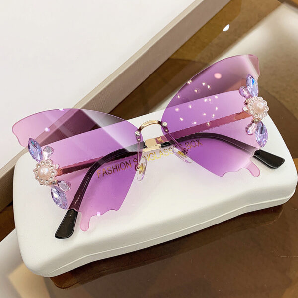 Diamond-encrusted Butterfly Shape Sunglasses