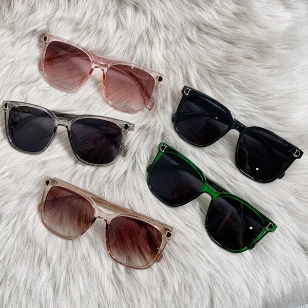 Sunscreen Chic Festival Sunglasses