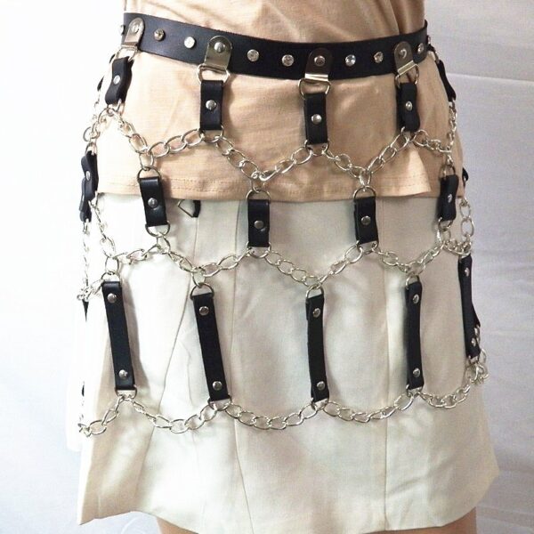 Sparkling Rhinestone Waist Chain - Image 3