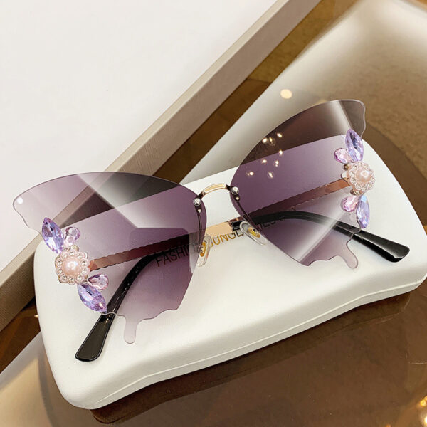Diamond-encrusted Butterfly Shape Sunglasses - Image 2