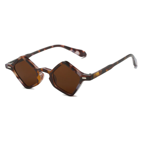 Women's Fashion Geometry Pattern Sunglasses - Image 9